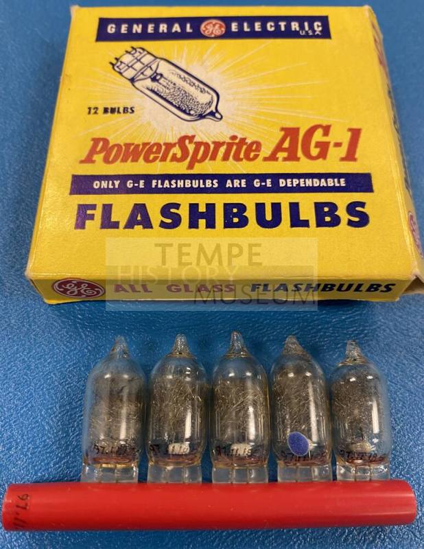 General Electric Powersprite AG-1 Camera Flashbulbs in Box