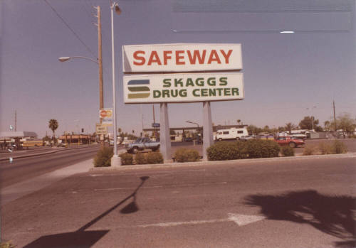 Safeway/Skaggs Drug Center - 926 East Broadway Road, Tempe, Arizona