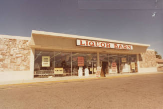 Liquor Barn - 930 East Broadway Road, Tempe, Arizona