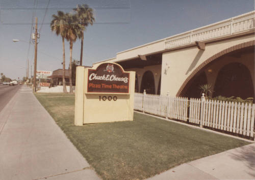 Chuck E. Cheese's - 1000 East Broadway Road, Tempe, Arizona