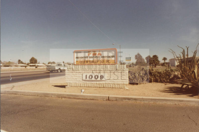 Preventative Dentistry Associates - 1009 West Broadway Road, Tempe, Arizona