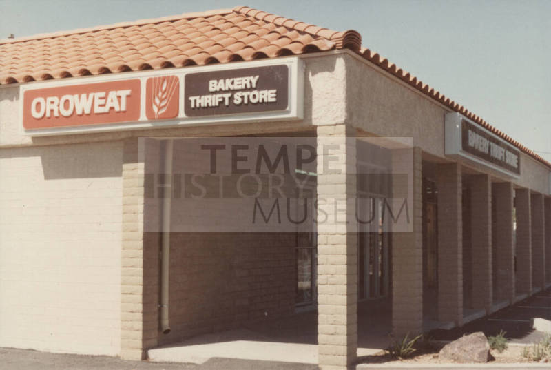 Orowheat Bakery Thrift Store - 1115 West Broadway Road, Tempe, Arizona