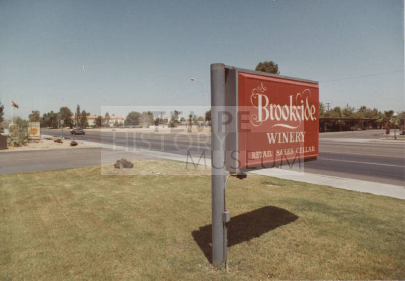 Brookside Winery - 1135 West Broadway Road, Tempe, Arizona