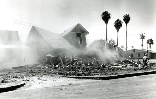 House demolition, University & Maple, Tempe