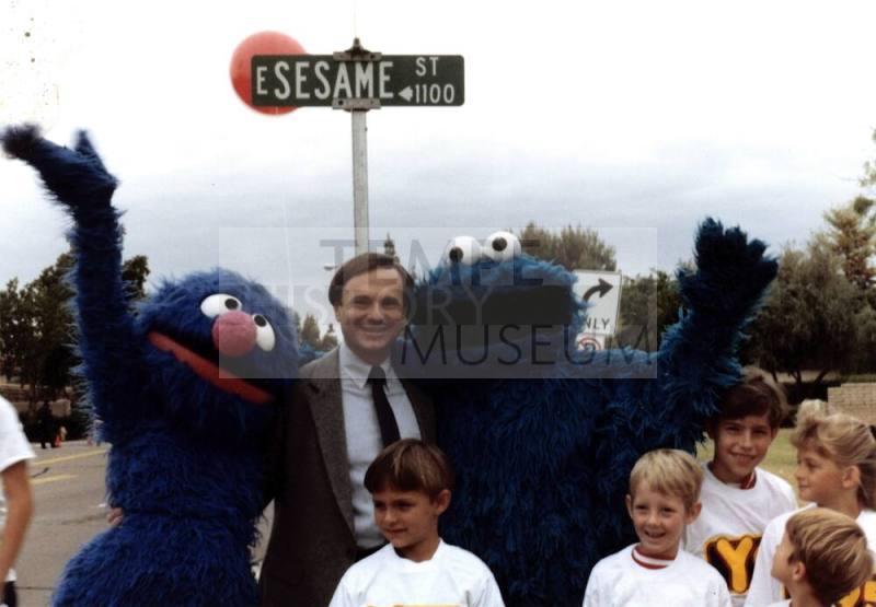 Harry Mitchell and Y95 Event on Sesame Street Tempe #8