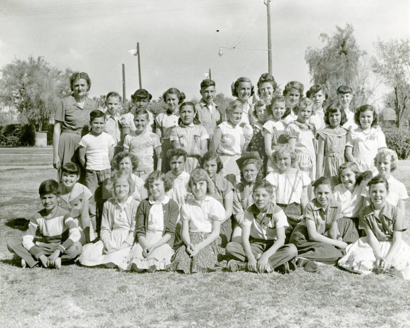 Tempe Grammar School Library Assistants