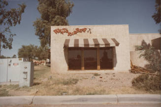 What's Your Beef - 2152 East Broadway Road, Tempe, Arizona