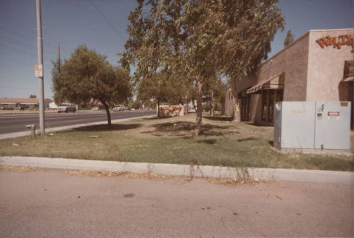 What's Your Beef - 2152 East Broadway Road, Tempe, Arizona