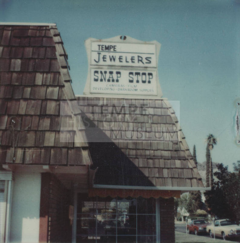 Tempe Jewelers/Snap Stop - 710 South Forest Avenue, Tempe, Arizona