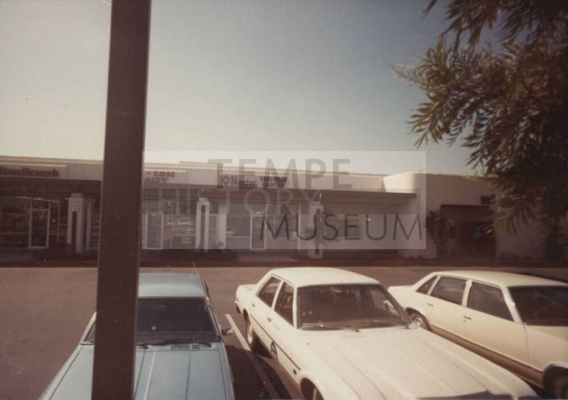 Master Draperies & Carpets - 1707 East Guadalupe Road, Tempe, Arizona