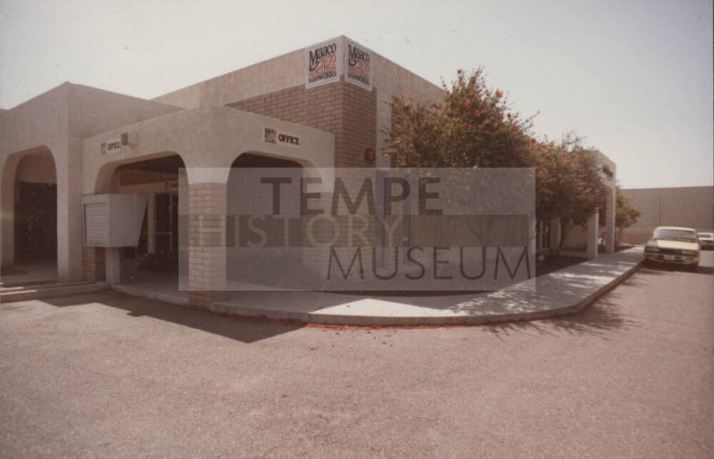 Maaco Auto Painting - 525 South Hayden Road, Tempe, Arizona