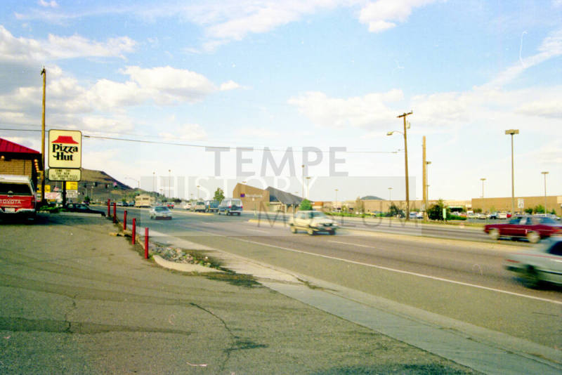 US-89 outside Flagstaff Mall