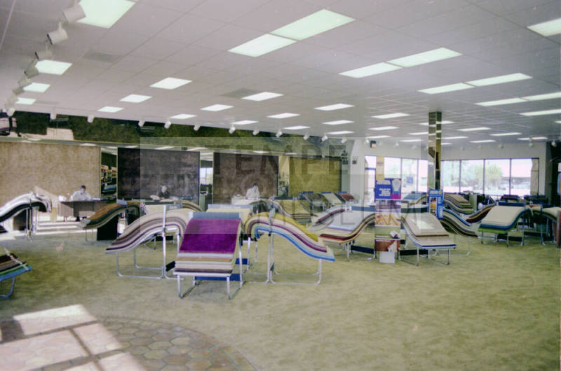 Baker Bros. Floor Coverings - Interior