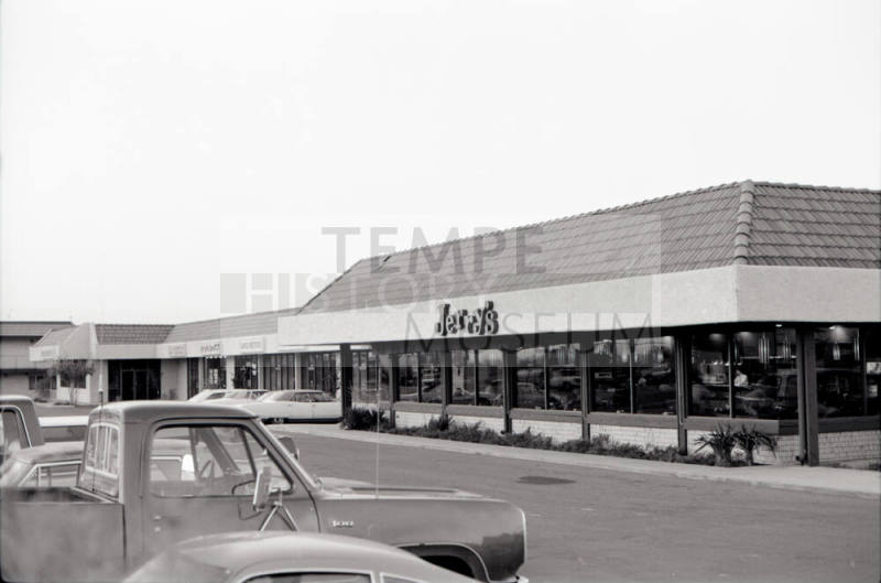 Jerry's Restaurant, N. Scottsdale Rd., Tempe