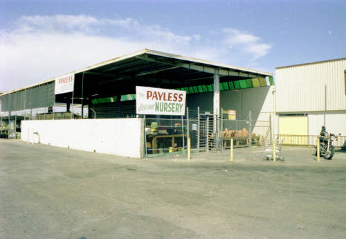 Freeway Plaza