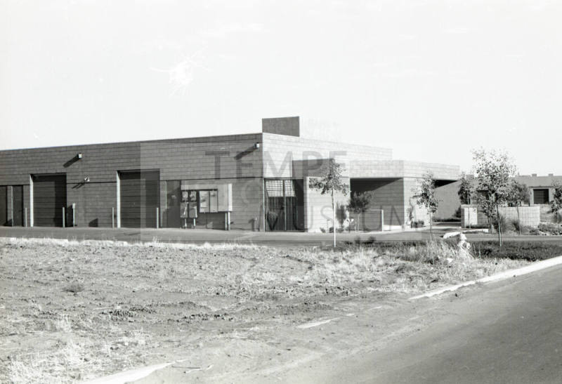 Oakland Machine Co. Inc., 305 S. Rockford Dr., Tempe