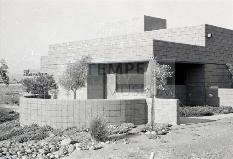 Oakland Machine Co. Inc., 305 S. Rockford Dr., Tempe