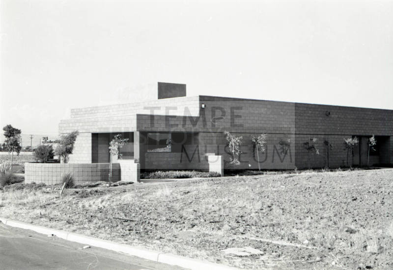Oakland Machine Co. Inc., 305 S. Rockford Dr., Tempe