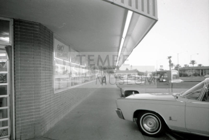Shopping Center, 16th & Missouri, Phoenix