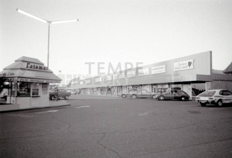 Shopping Center, 16th & Missouri, Phoenix