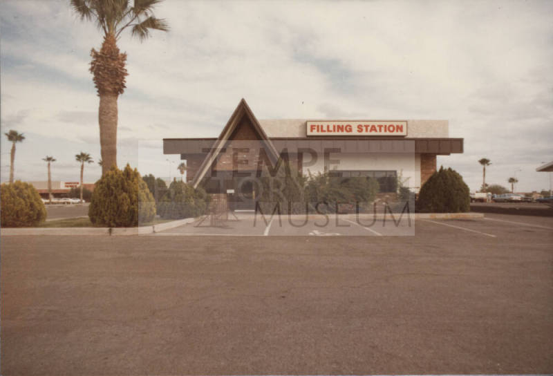 Filling Station - 3223 South McClintock Drive, Tempe, Arizona