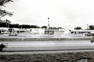 University Commons Shopping Center, Mishawaka, IN.