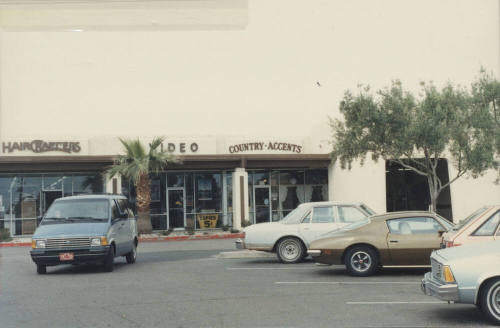Country Accents - 6432 South McClintock Drive, Tempe, Arizona