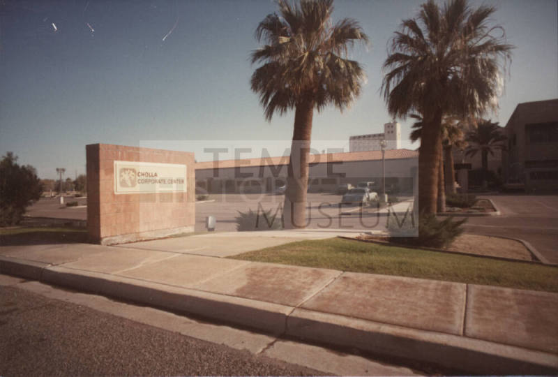 Cholla Corporate Center - 222 South Mill Avenue, Tempe, Arizona