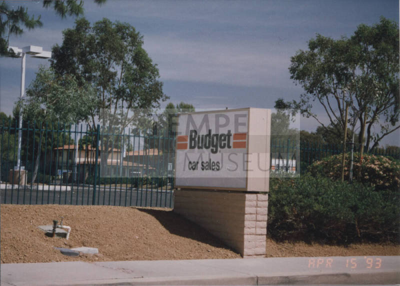 Budget Car Sales - 1412 North Scottsdale Road, Tempe, Arizona