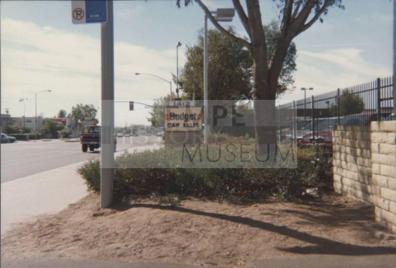 Budget Car Sales - 1412 North Scottsdale Road, Tempe, Arizona