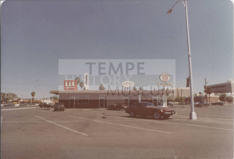 Baskin-Robbins - 809 South Mill Avenue, Tempe, Arizona