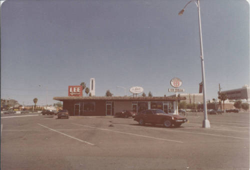 Baskin-Robbins - 809 South Mill Avenue, Tempe, Arizona