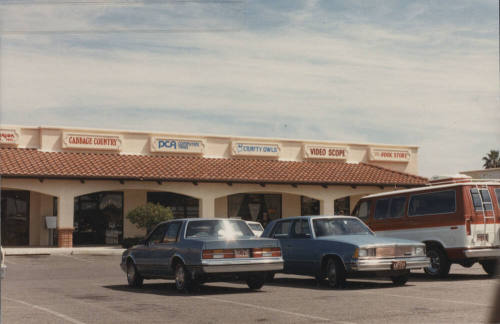 Cabbage Country - 3115 South Mill Avenue, Tempe, Arizona