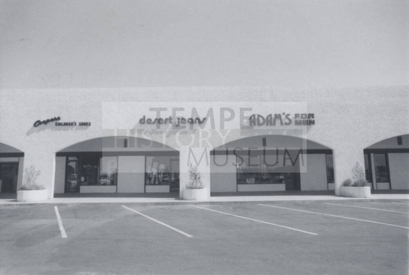 Desert Jeans - 3130 South Mill Avenue, Tempe, Arizona