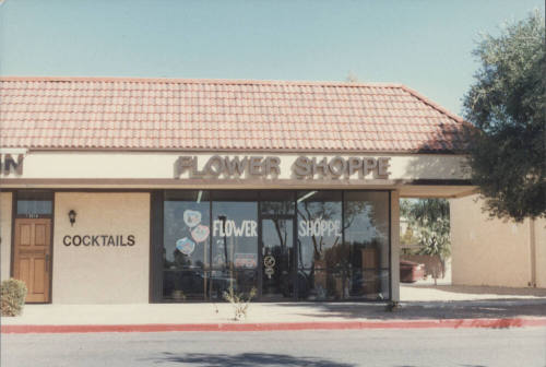 Flower Shoppe - 5012 South Price Road, Tempe, Arizona