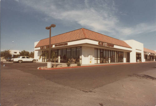 Olde & Company - 5150 East Baseline Road, Tempe, Arizona