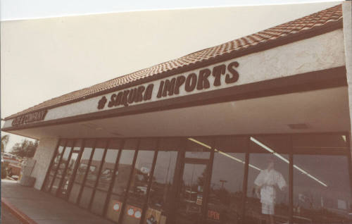 Sakura Imports - South Price Road, Tempe, Arizona