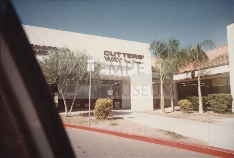 Cutters' Way Hair Designs - 5058 South Price Road, Tempe, Arizona