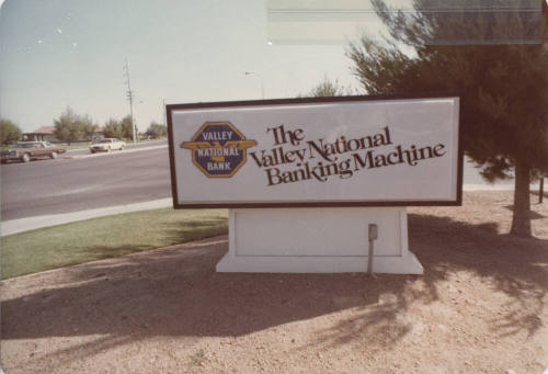 The Valley National Banking Machine - 4714 South Rural Road, Tempe, Arizona