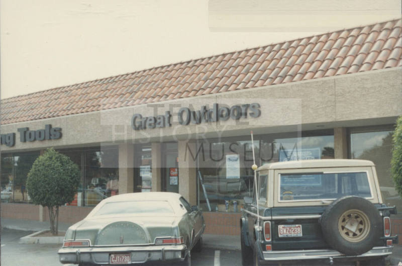 Great Outdoors - 1514 N Scottsdale Road,  Tempe,  Arizona