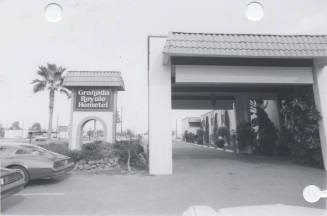 Granada Royale Homtel - 1635 N Scottsdale Road, Tempe, Arizona