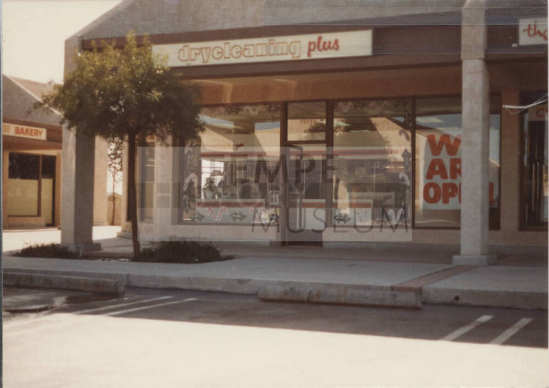 Dry Cleaning Plus - 1829 North Scottsdale Road, Tempe, Arizona