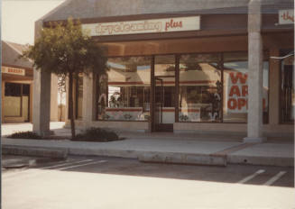 Dry Cleaning Plus - 1829 North Scottsdale Road, Tempe, Arizona