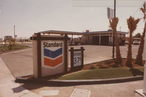 Standard - 1926 North Scottsdale Road, Tempe, Arizona