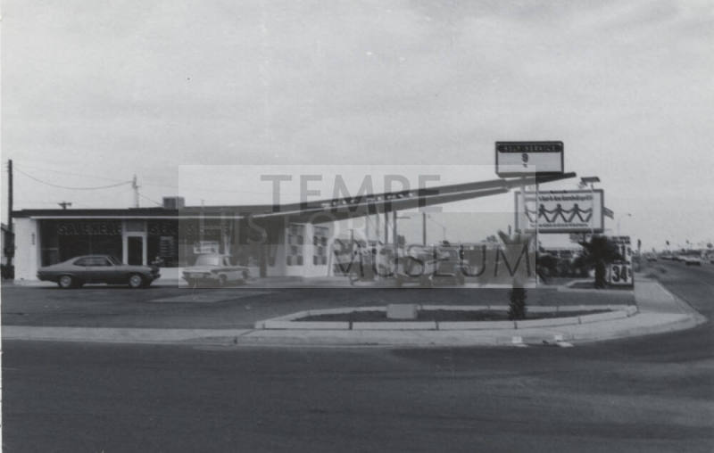 Self Serve Gas - 2404 North Scottsdale Road, Tempe, Arizona