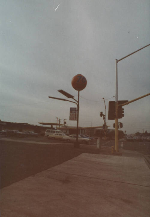 Valley Fair Union 76 - 5 East Southern, Tempe, Arizona