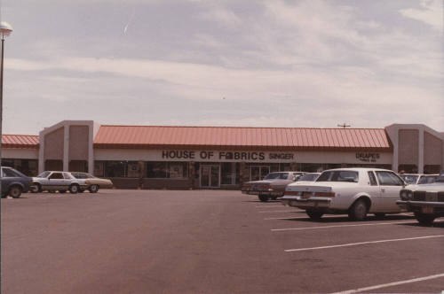 House of Fabrics - 75 East Southern Avenue, Tempe, Arizona