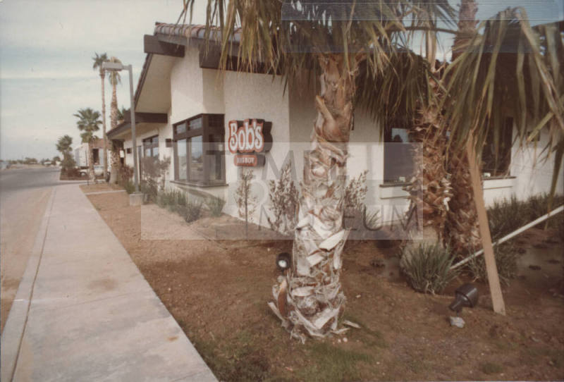 Bob's Big Boy - 1528 East Southern Avenue, Tempe, Arizona