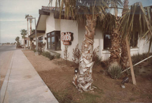 Bob's Big Boy - 1528 East Southern Avenue, Tempe, Arizona