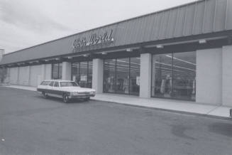 Cloth World - 1711 East Southern Avenue, Tempe, Arizona
